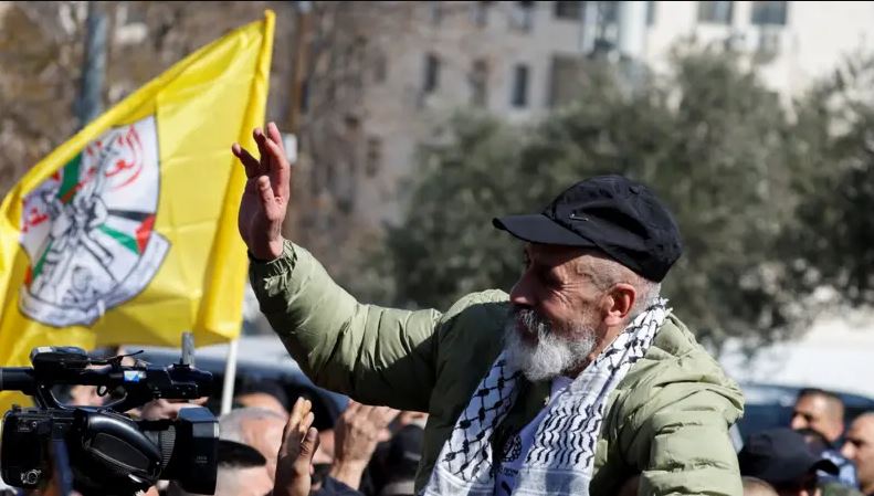 हमासले ३ बन्धक छाडेसँगै इजरायलले पनि रिहा गर्‍यो प्यालेस्टिनी कैदी